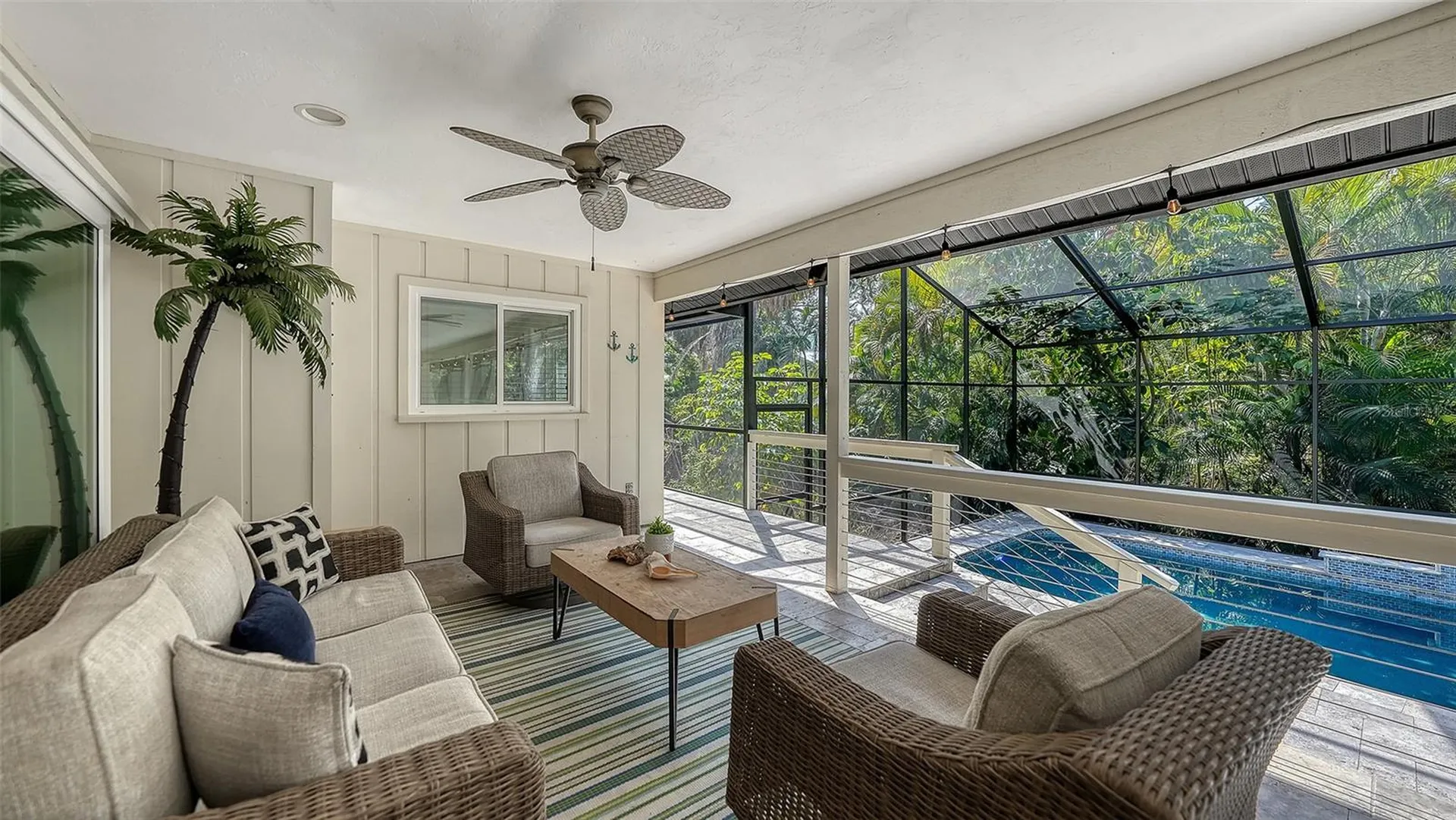 5231 Siesta Cove Drive Sarasota FL 34242