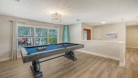 5231 Siesta Cove Drive Sarasota FL 34242