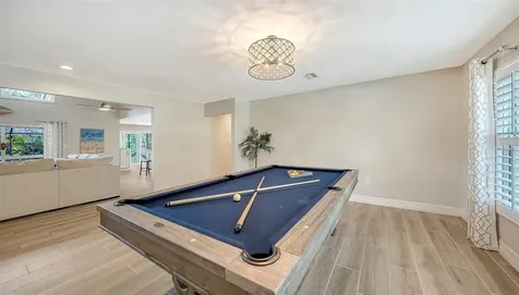 5231 Siesta Cove Drive Sarasota FL 34242