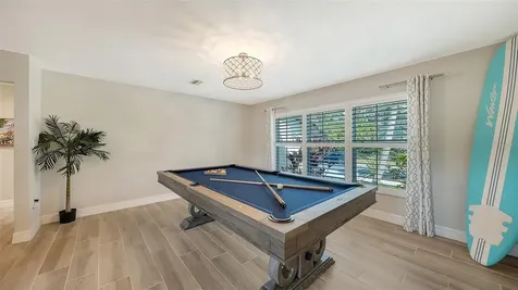 5231 Siesta Cove Drive Sarasota FL 34242