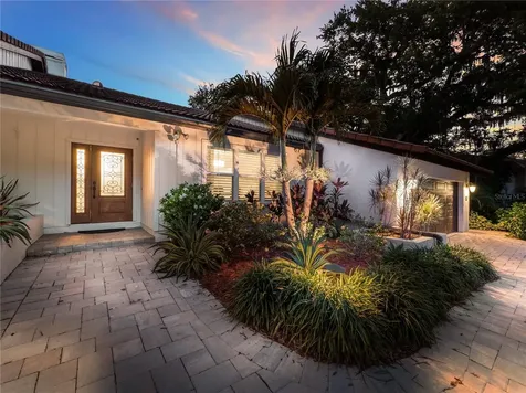 5231 Siesta Cove Drive Sarasota FL 34242
