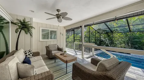 5231 Siesta Cove Drive Sarasota FL 34242