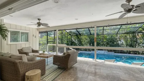 5231 Siesta Cove Drive Sarasota FL 34242
