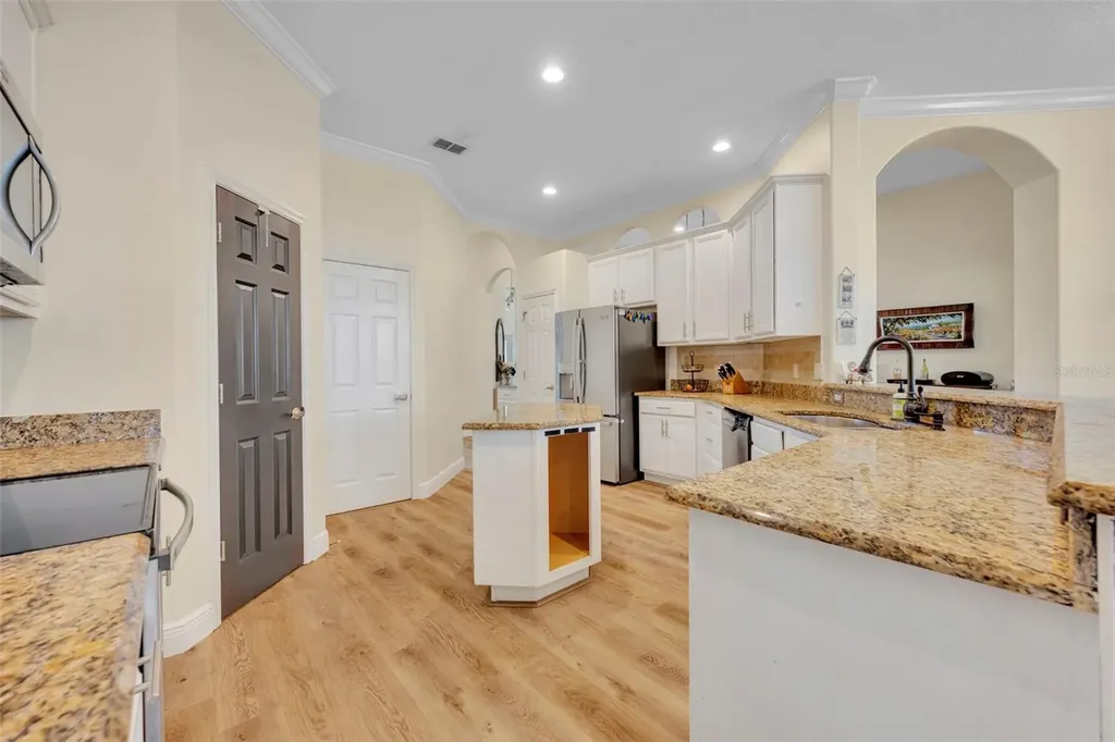 1710 Shadowmoss Circle Lake Mary FL 32746
