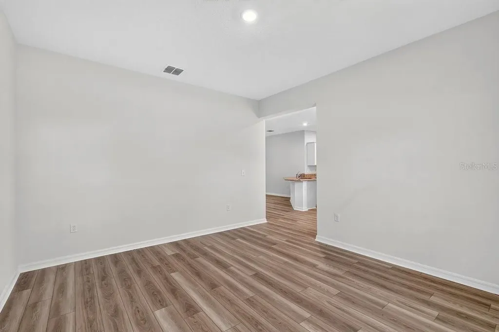 1280 S Seagate Drive Deltona FL 32725