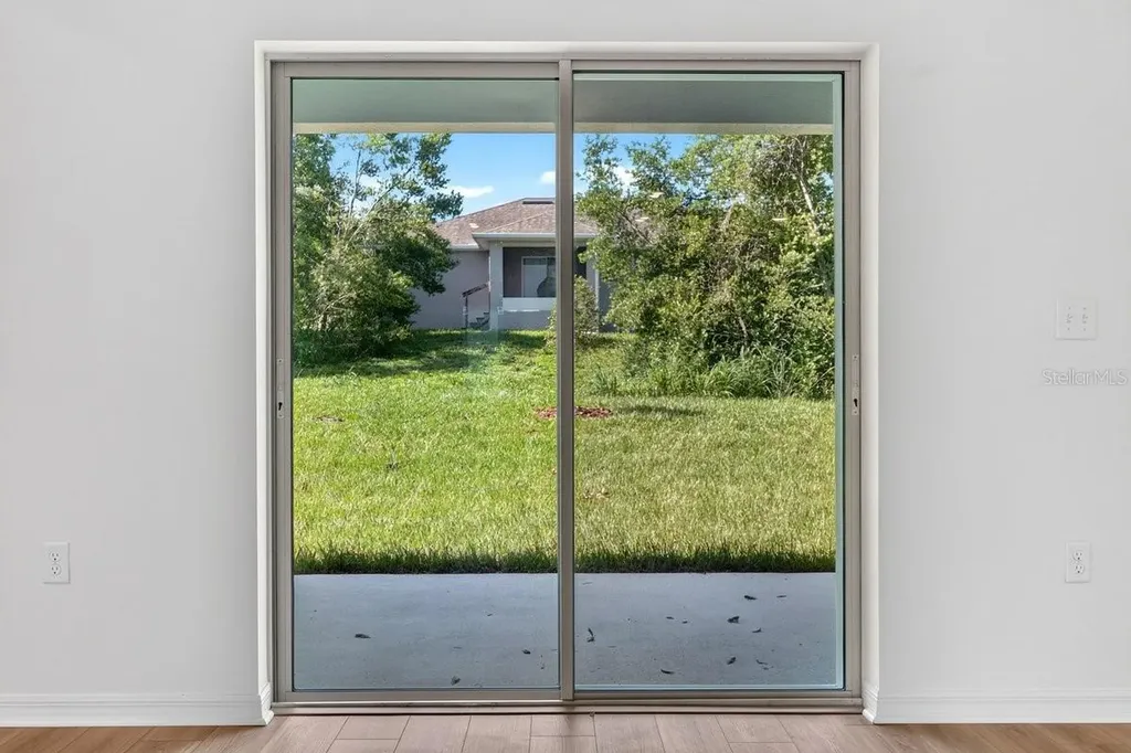1280 S Seagate Drive Deltona FL 32725