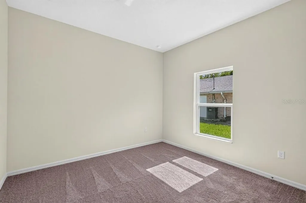1280 S Seagate Drive Deltona FL 32725