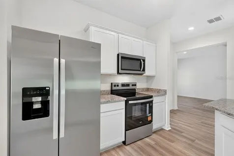 1280 S Seagate Drive Deltona FL 32725