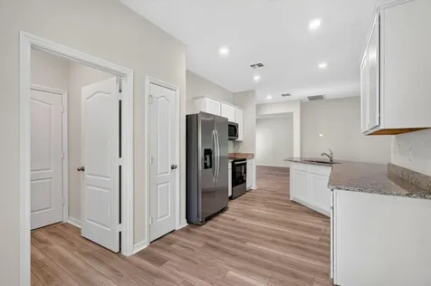 1280 S Seagate Drive Deltona FL 32725