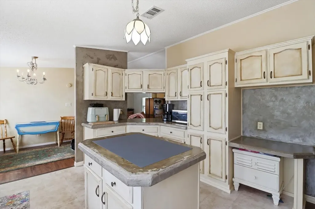 4950 W Mockingbird Street Homosassa FL 34446
