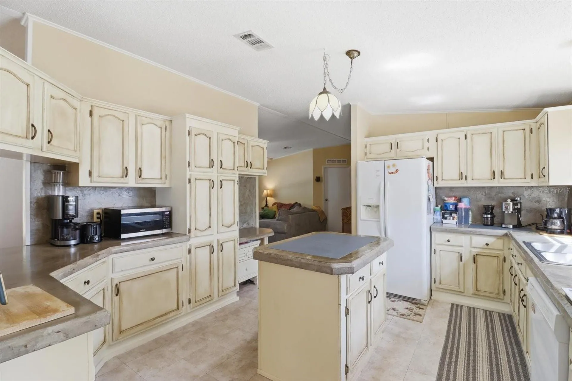4950 W Mockingbird Street Homosassa FL 34446