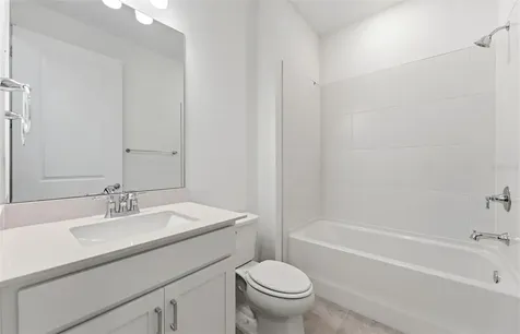 10005 Johnson Oaks Glen Parrish FL 34219