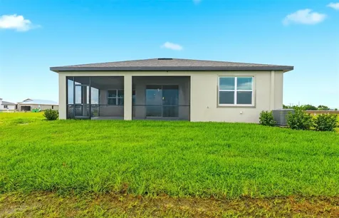 10005 Johnson Oaks Glen Parrish FL 34219