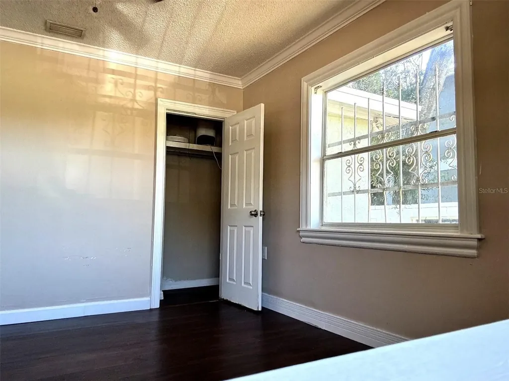 505 E Columbus Drive Tampa FL 33602