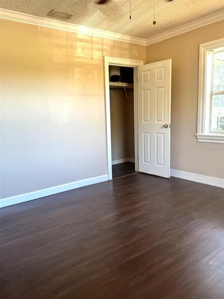 505 E Columbus Drive Tampa FL 33602
