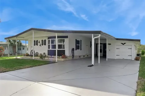 3449 N Citrus Circle Zellwood FL 32798