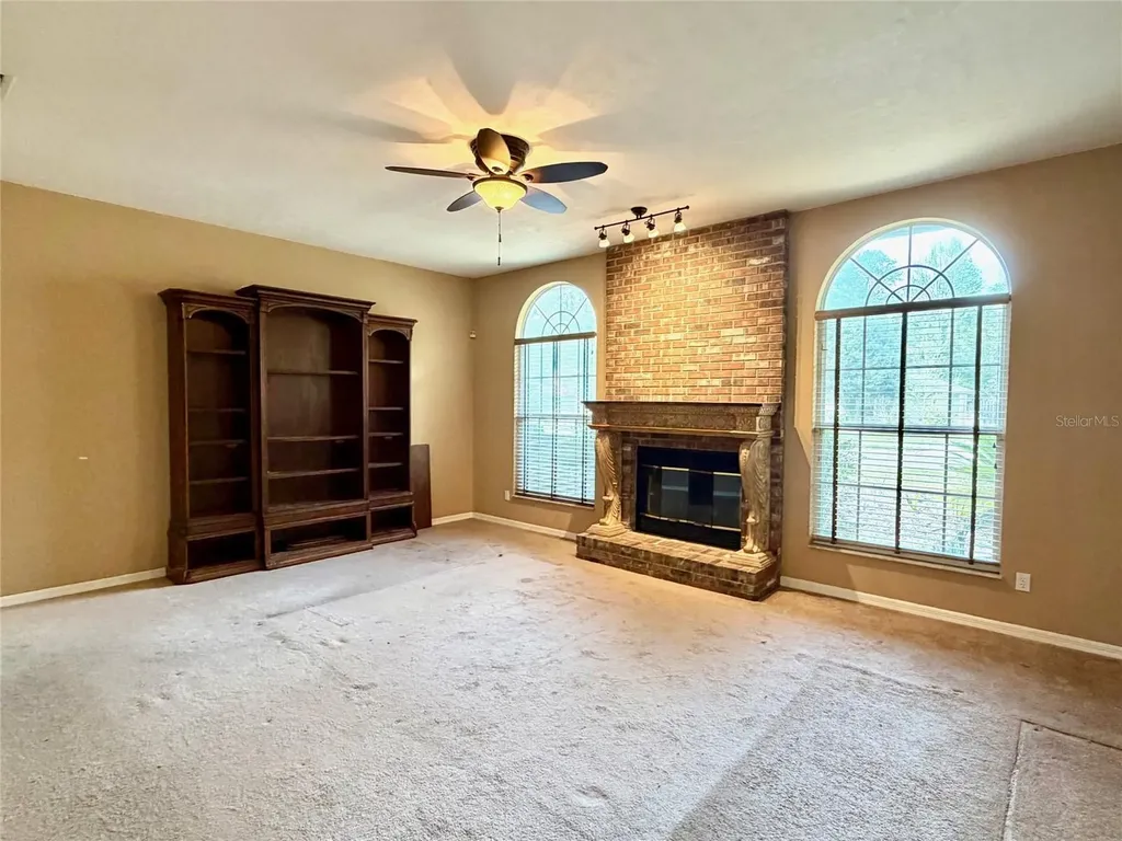 5713 NW 45th Drive Gainesville FL 32653