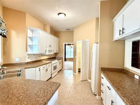 5713 NW 45th Drive Gainesville FL 32653