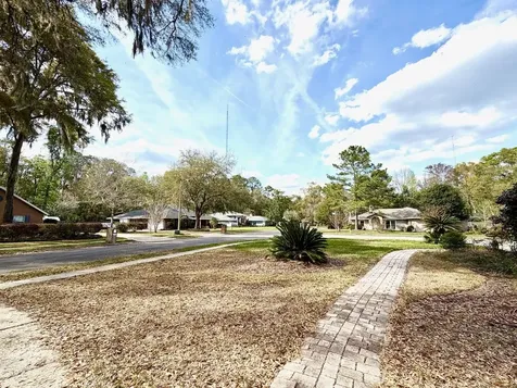 5713 NW 45th Drive Gainesville FL 32653