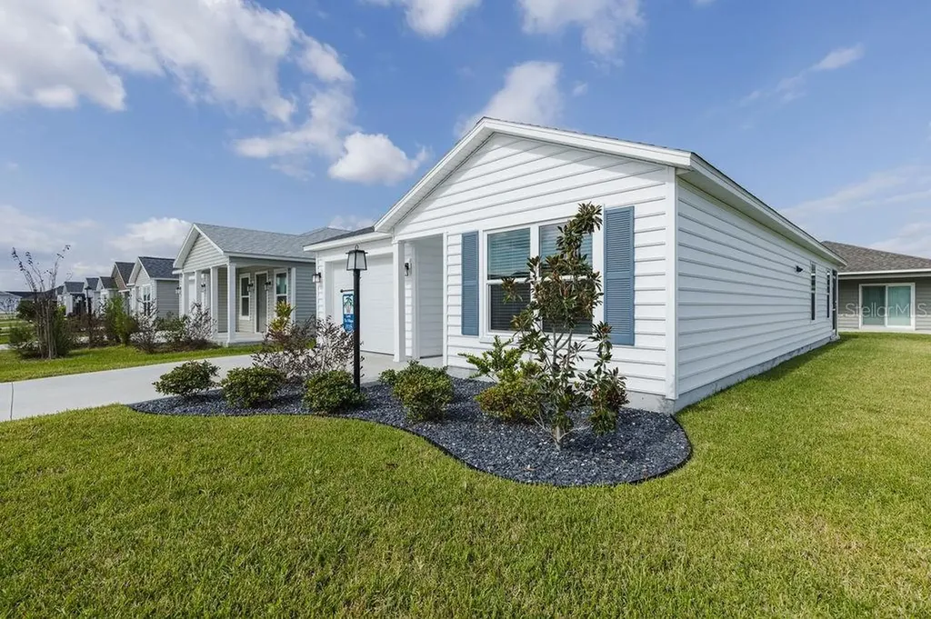 1535 Pj Martin Court The Villages FL 34762