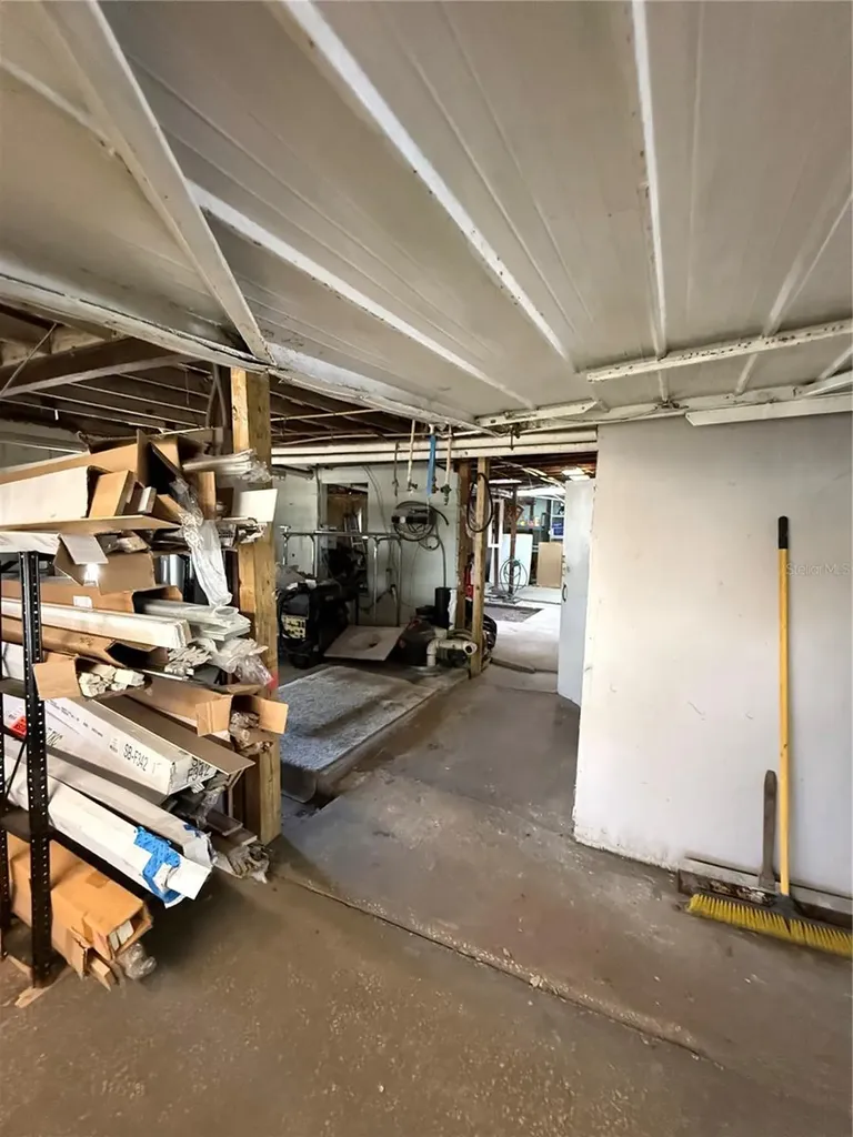 225 S Dixie Freeway New Smyrna Beach FL 32168