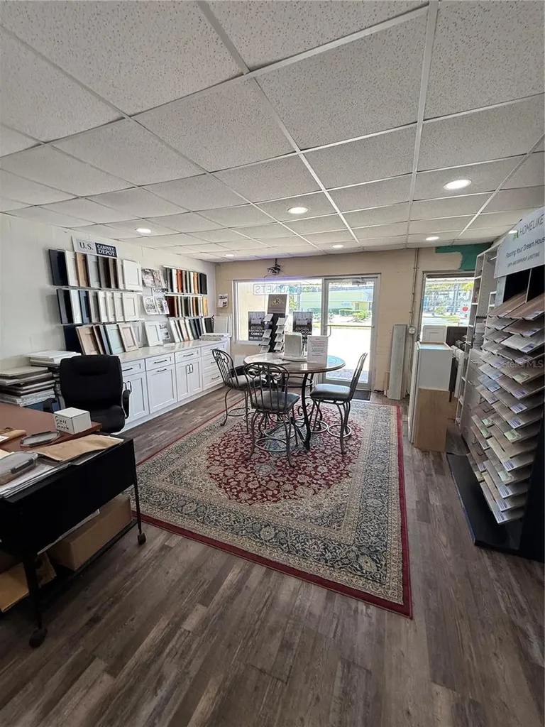 225 S Dixie Freeway New Smyrna Beach FL 32168
