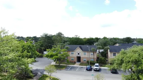 9950 Turf Way Orlando FL 32837