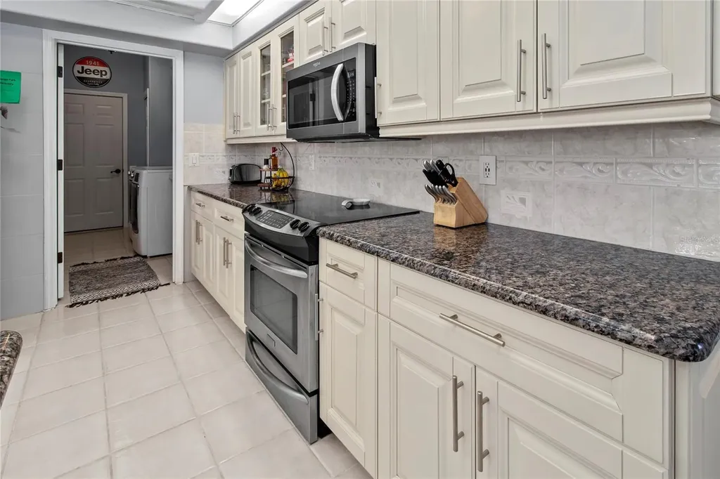 1817 91st Street NW Bradenton FL 34209