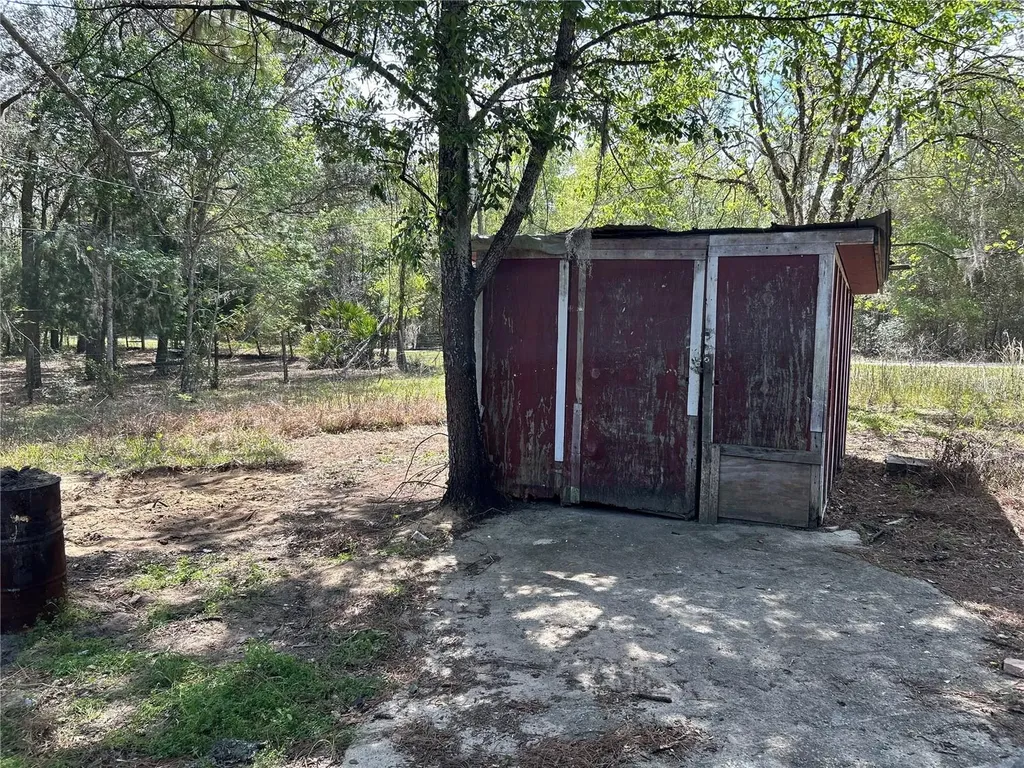 12231 NE 64th Place Williston FL 32696