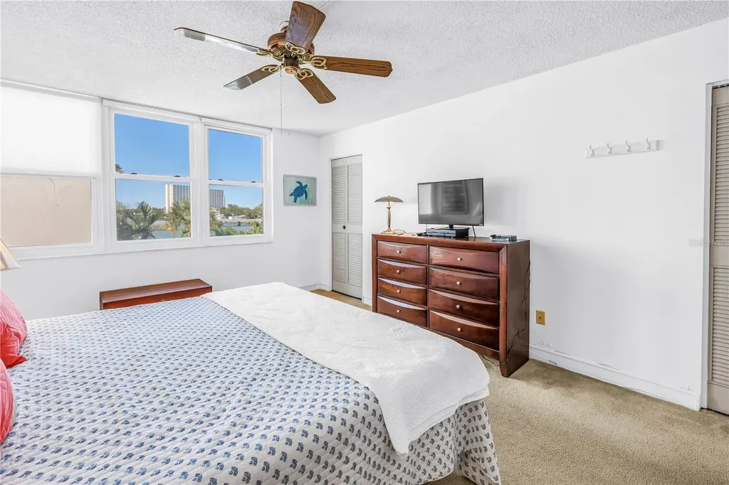 7401 Bay Island Drive S South Pasadena FL 33707