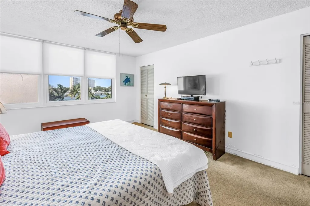 7401 Bay Island Drive S South Pasadena FL 33707
