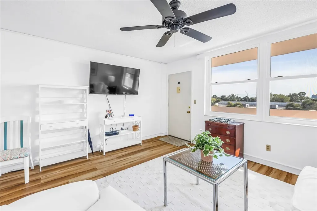7401 Bay Island Drive S South Pasadena FL 33707