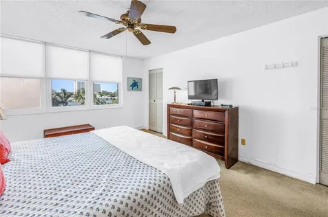 7401 Bay Island Drive S South Pasadena FL 33707