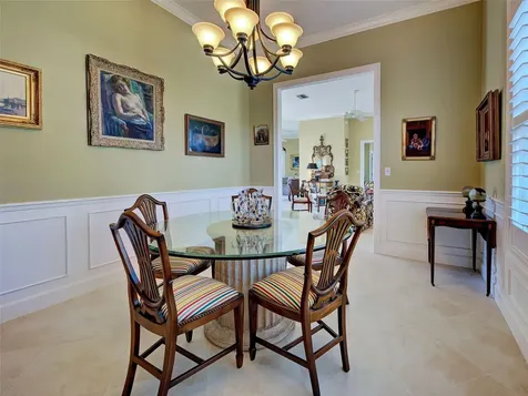 16 Gulf Manor Drive Venice FL 34285