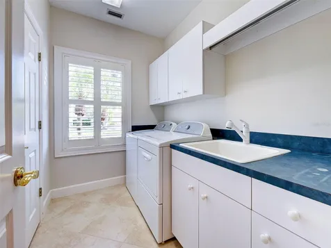 16 Gulf Manor Drive Venice FL 34285