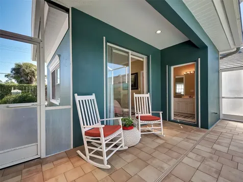 16 Gulf Manor Drive Venice FL 34285