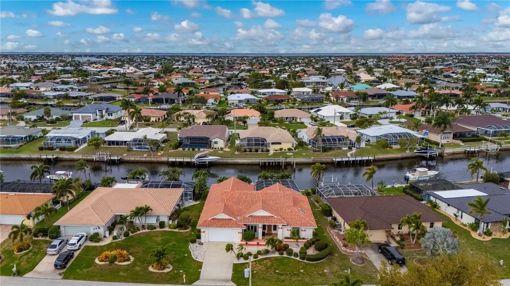 709 Via Tunis Punta Gorda FL 33950