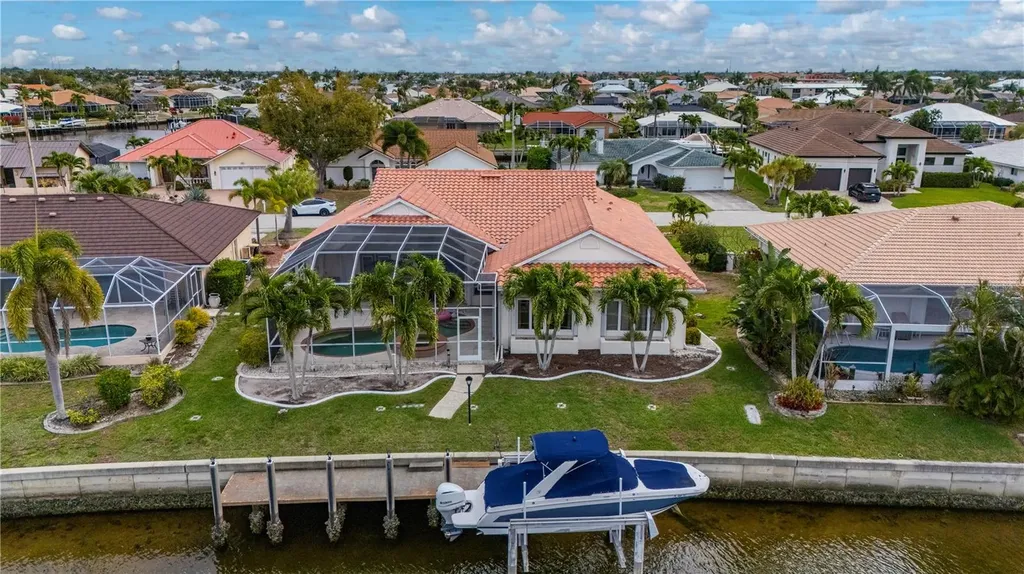 709 Via Tunis Punta Gorda FL 33950