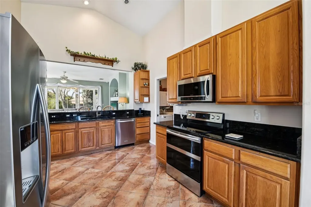6105 Dory Way Tavares FL 32778