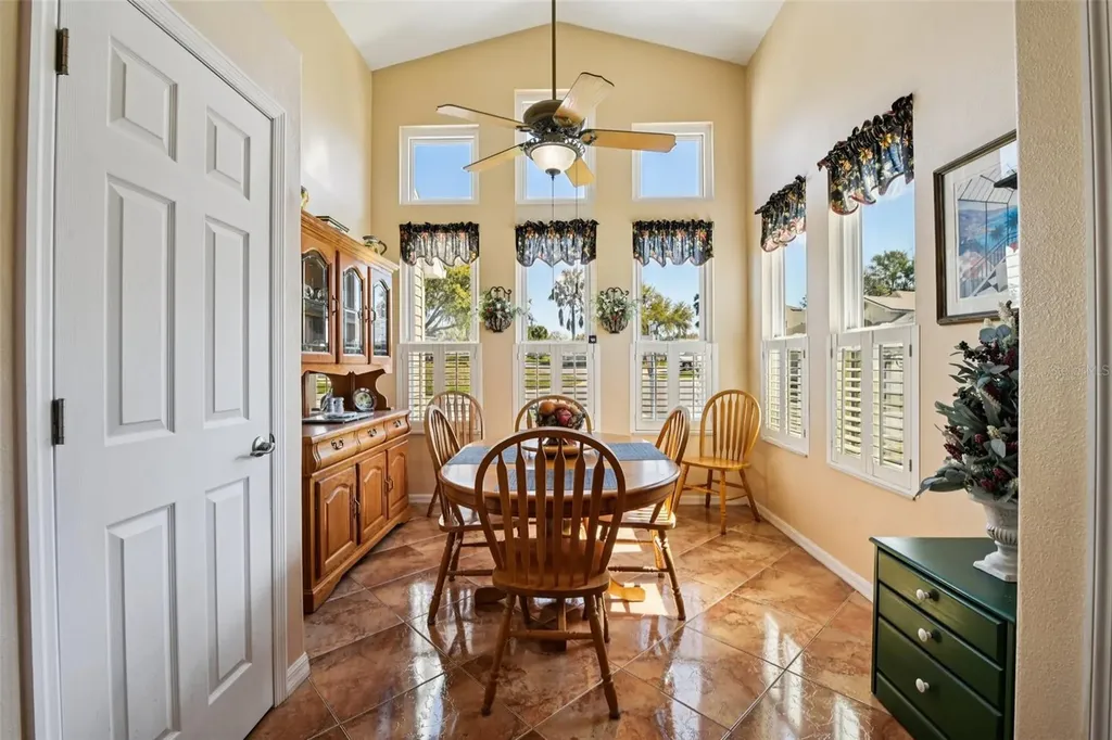 6105 Dory Way Tavares FL 32778