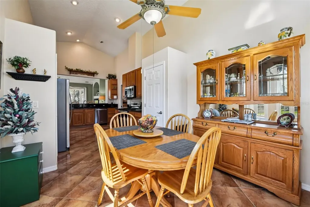 6105 Dory Way Tavares FL 32778