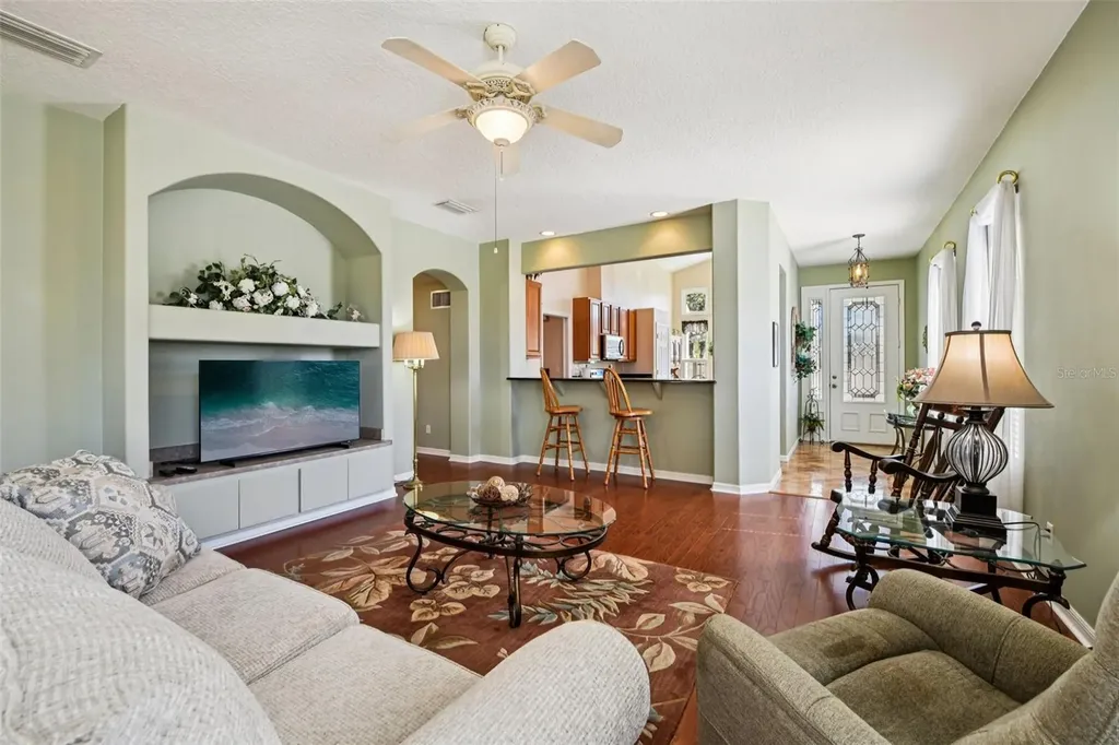 6105 Dory Way Tavares FL 32778