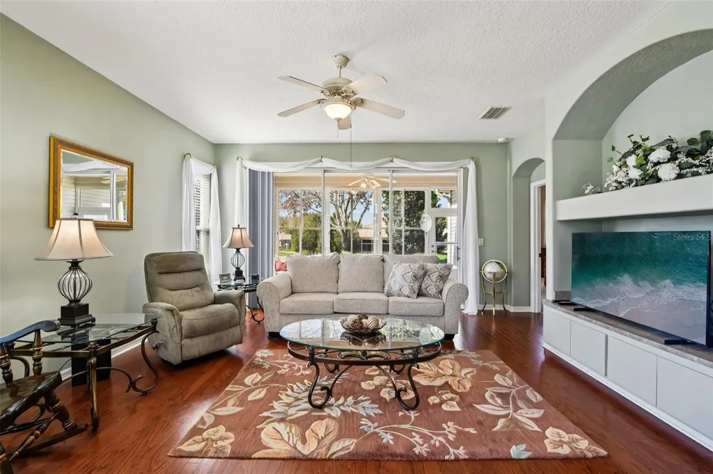 6105 Dory Way Tavares FL 32778