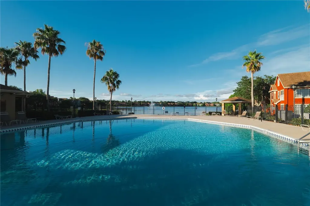 9412 Lake Chase Island Way Tampa FL 33626