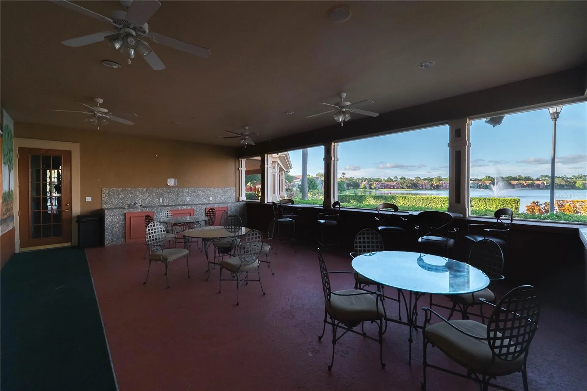 9412 Lake Chase Island Way Tampa FL 33626