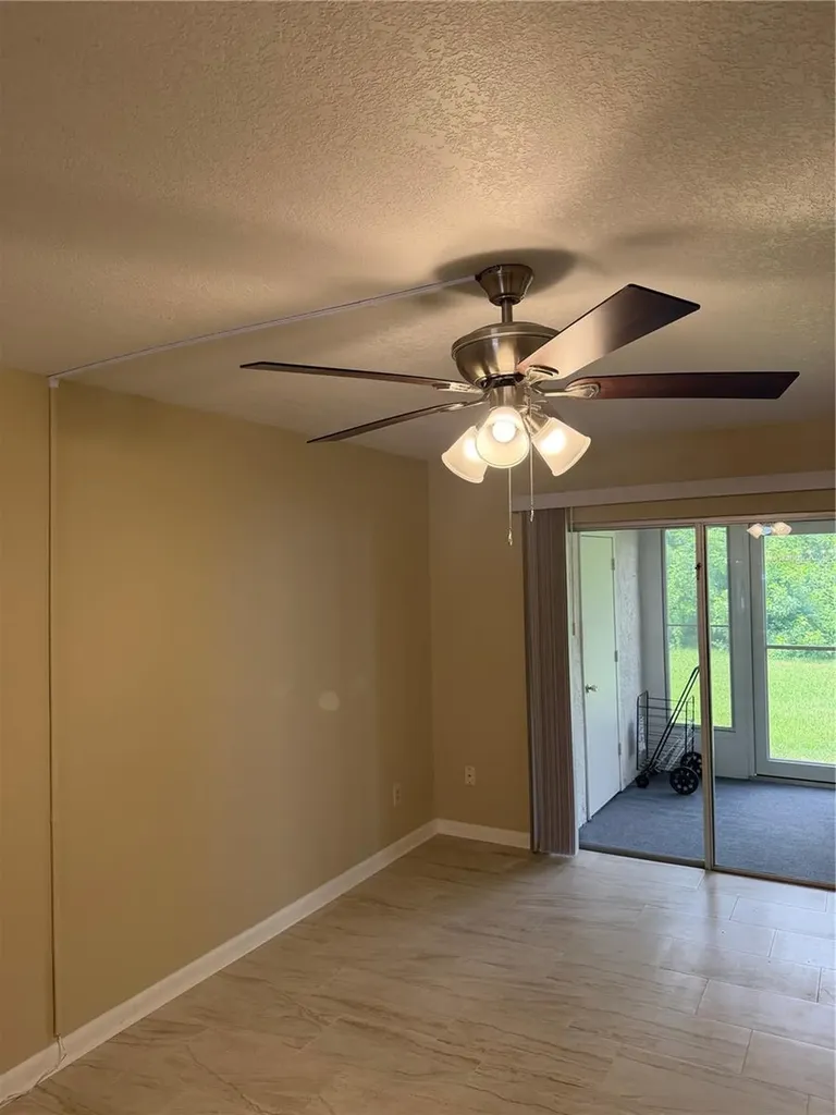 11201 122nd Avenue Largo FL 33778