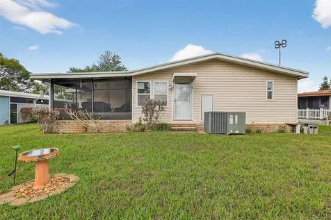 469 Santa Fe Road Tavares FL 32778