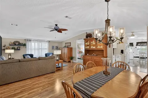 469 Santa Fe Road Tavares FL 32778