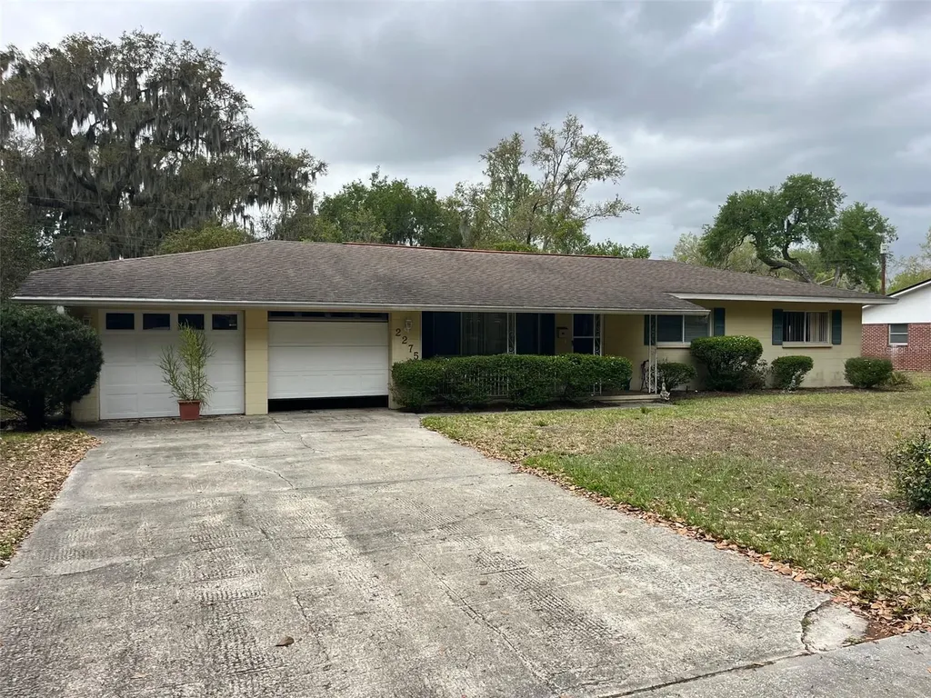 2275 E Helen Circle Bartow FL 33830