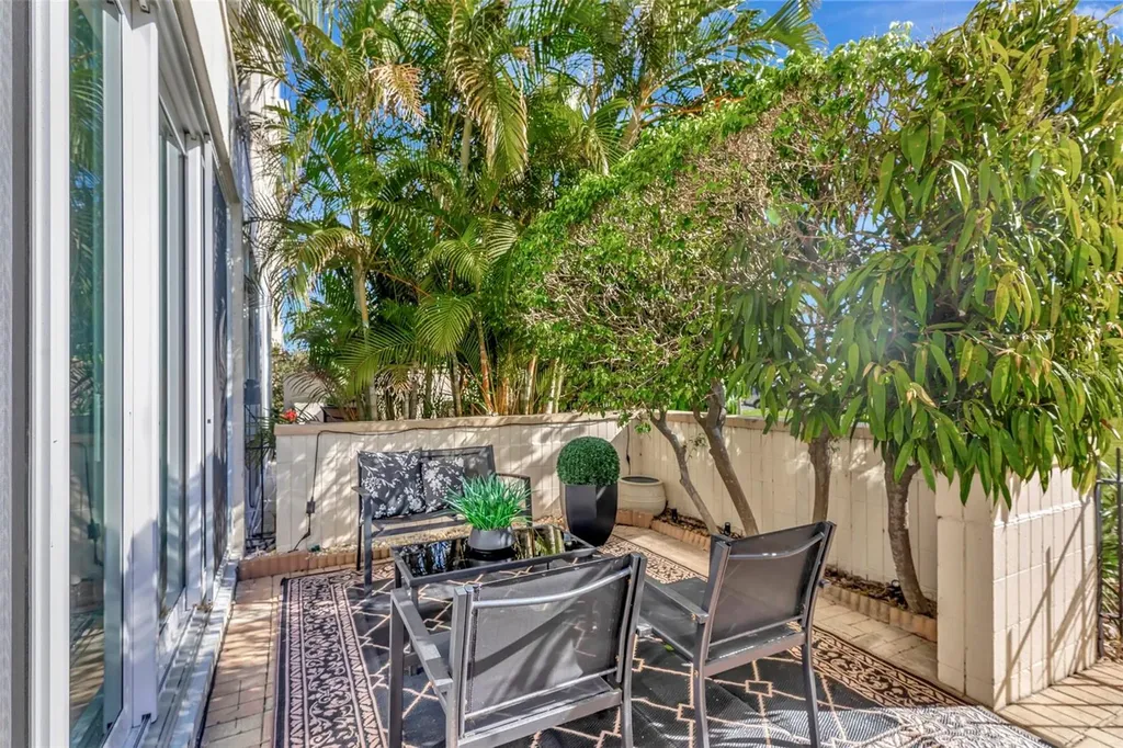 7400 Sun Island Drive S South Pasadena FL 33707